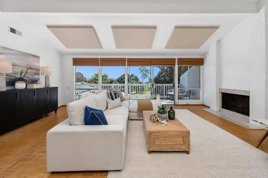 3BR Condo for Sale in La Jolla, CA