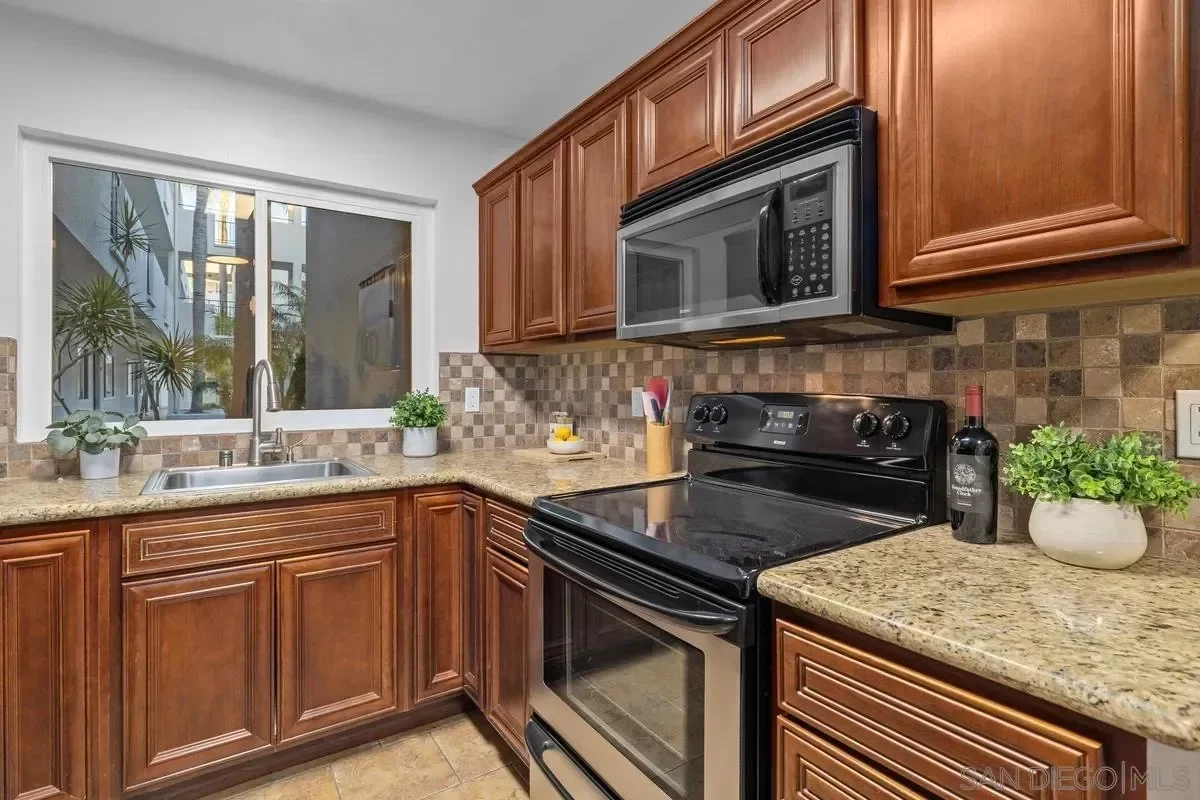 1BR Condo for Sale in San Diego, CA