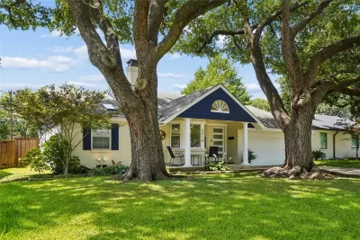 2BR House for Sale in Dallas, TX