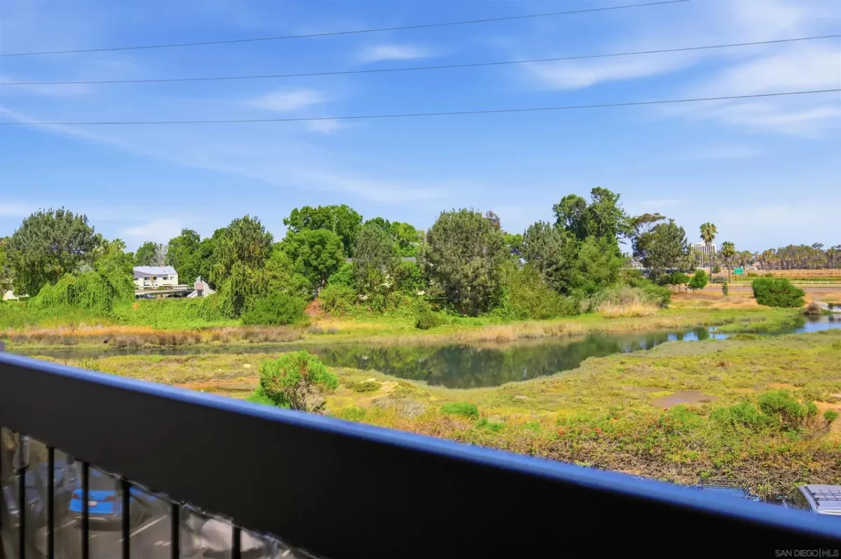 1BR Condo for Sale in San Diego, CA