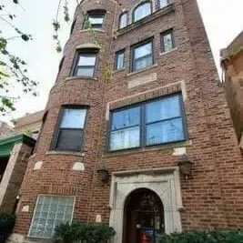 2BR House for Rent in Chicago, IL