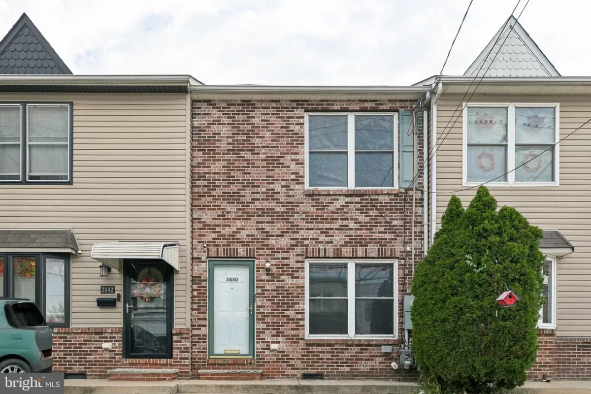 4BR Townhouse for Sale in Philadelphia, PA
