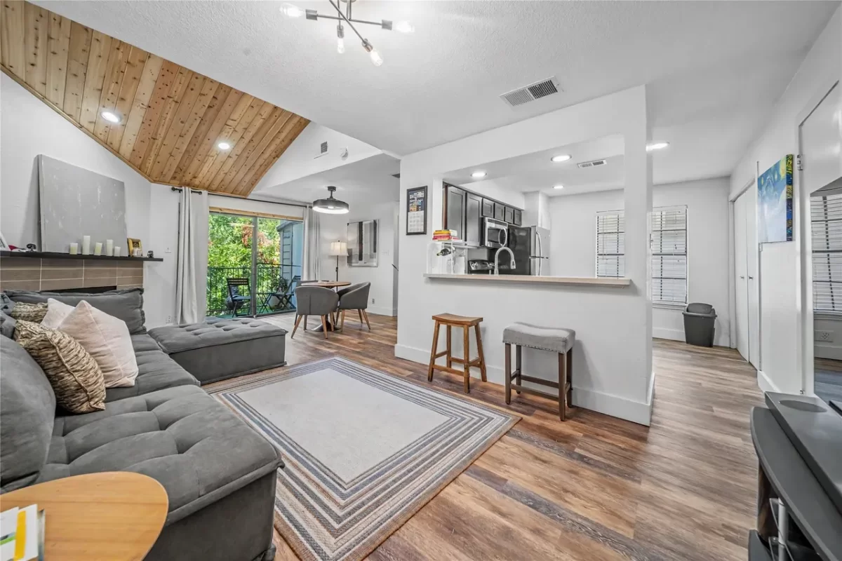 1BR Condo for Sale in Dallas, TX