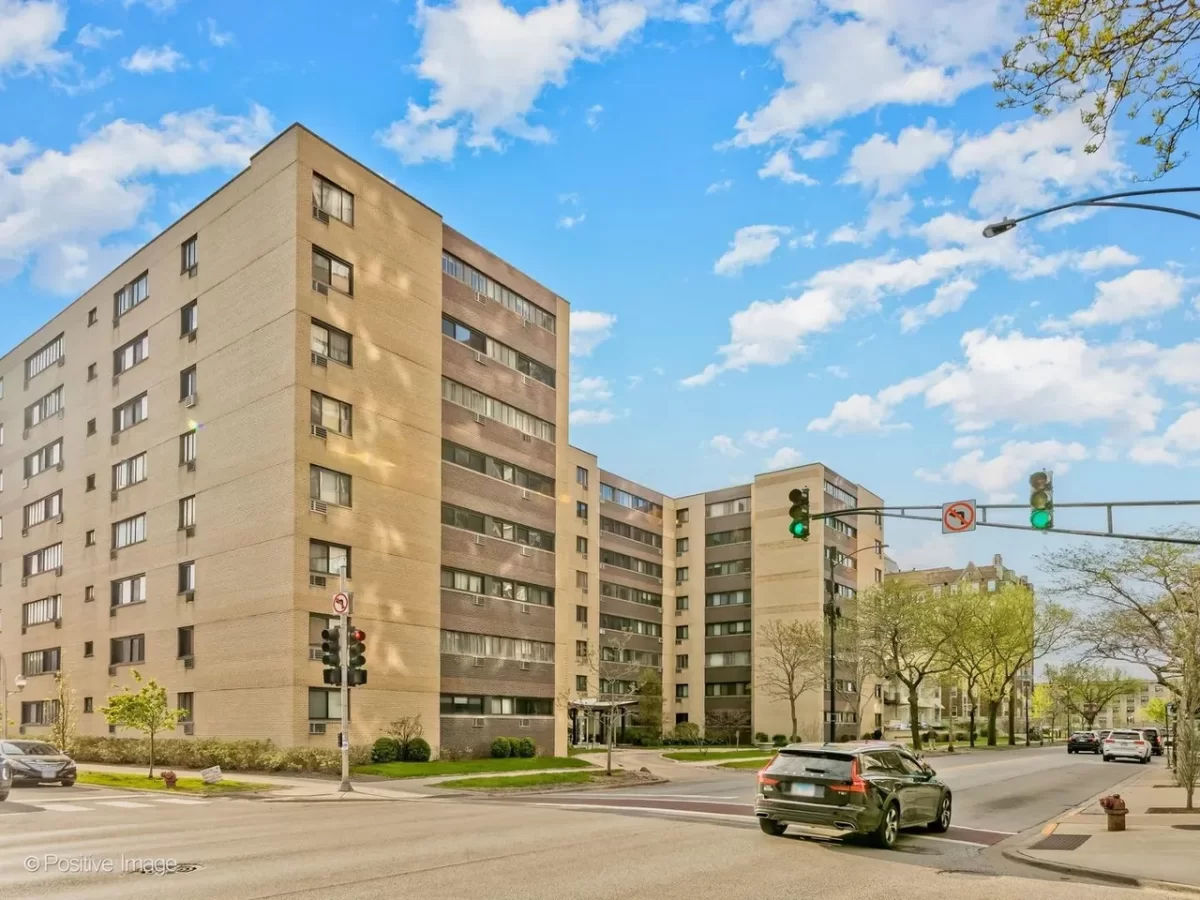 1BR Condo for Sale in Chicago, IL