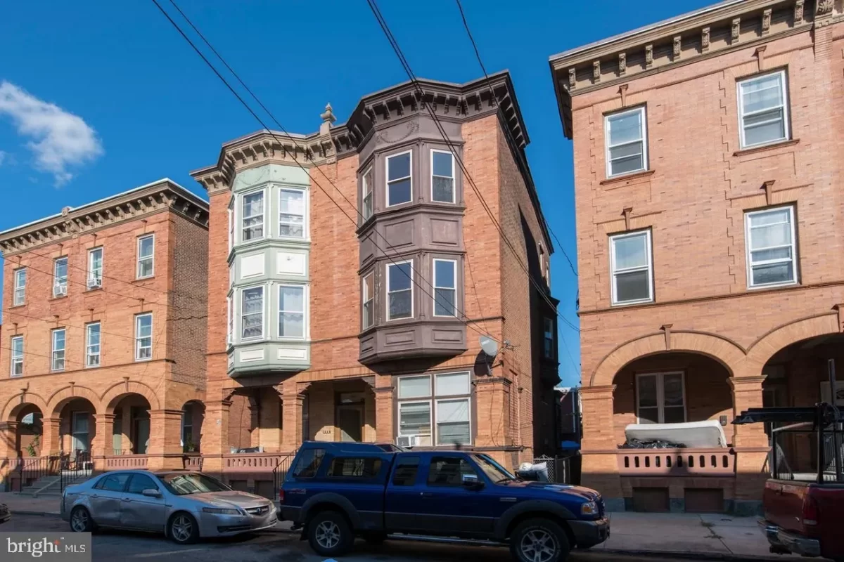 2BR Townhouse for Rent in Philadelphia, PA