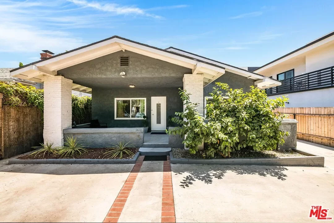 6BR House for Sale in Los Angeles, CA