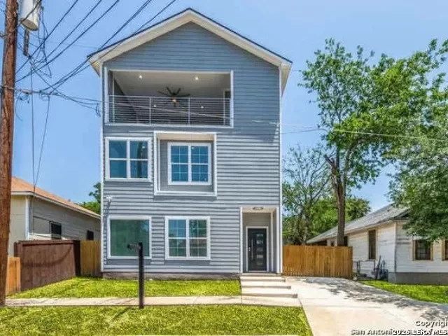 4BR House for Rent in San Antonio, TX