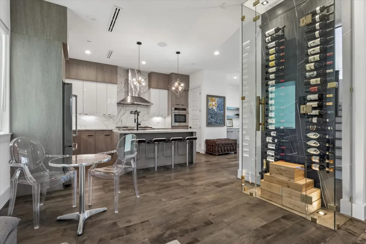 4BR House for Sale in Houston, TX