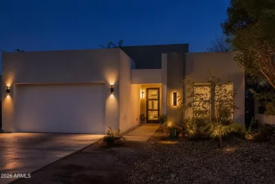 4BR House for Sale in Phoenix, AZ