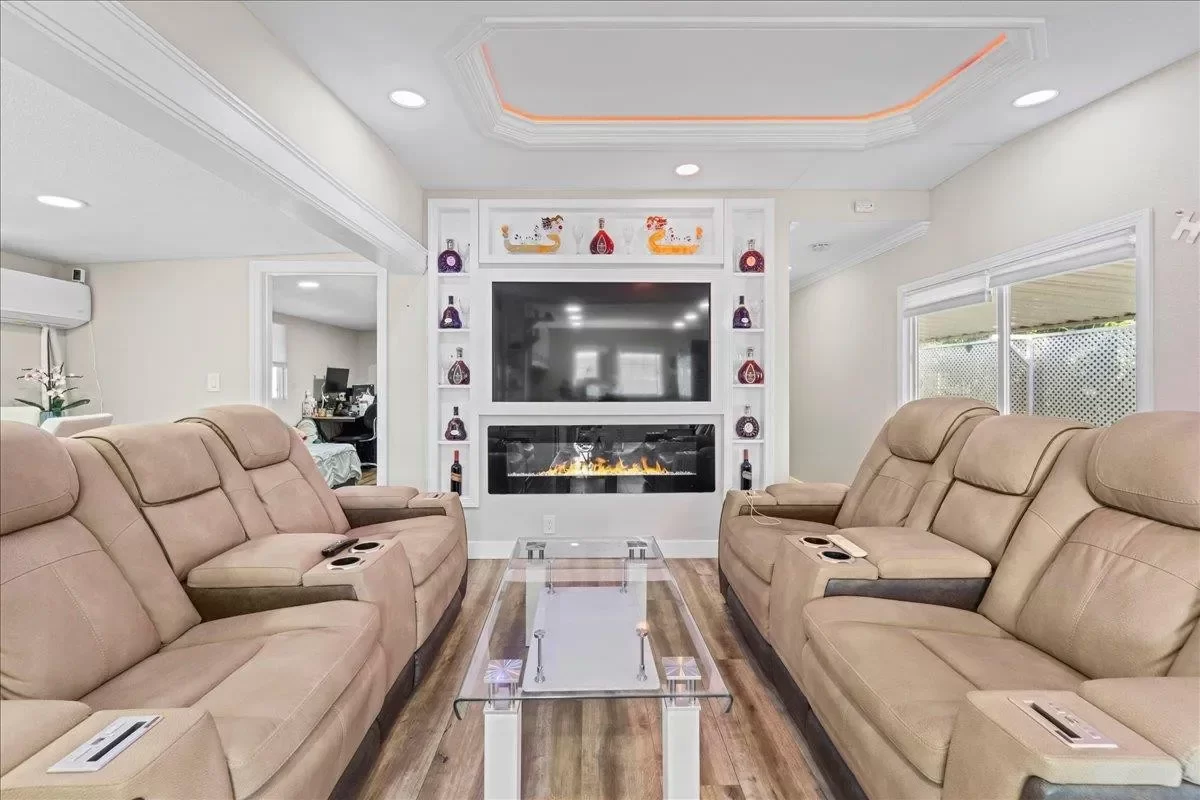 2BR Mobile Home for Sale in San Jose, CA