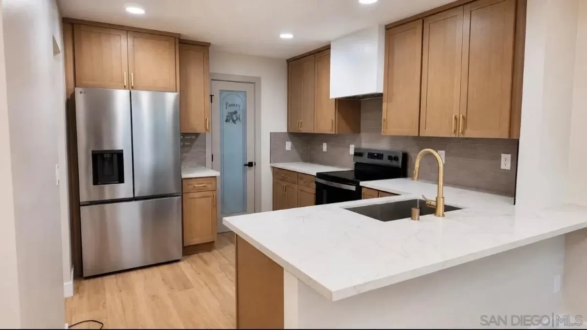 3BR Condo for Sale in San Diego, CA