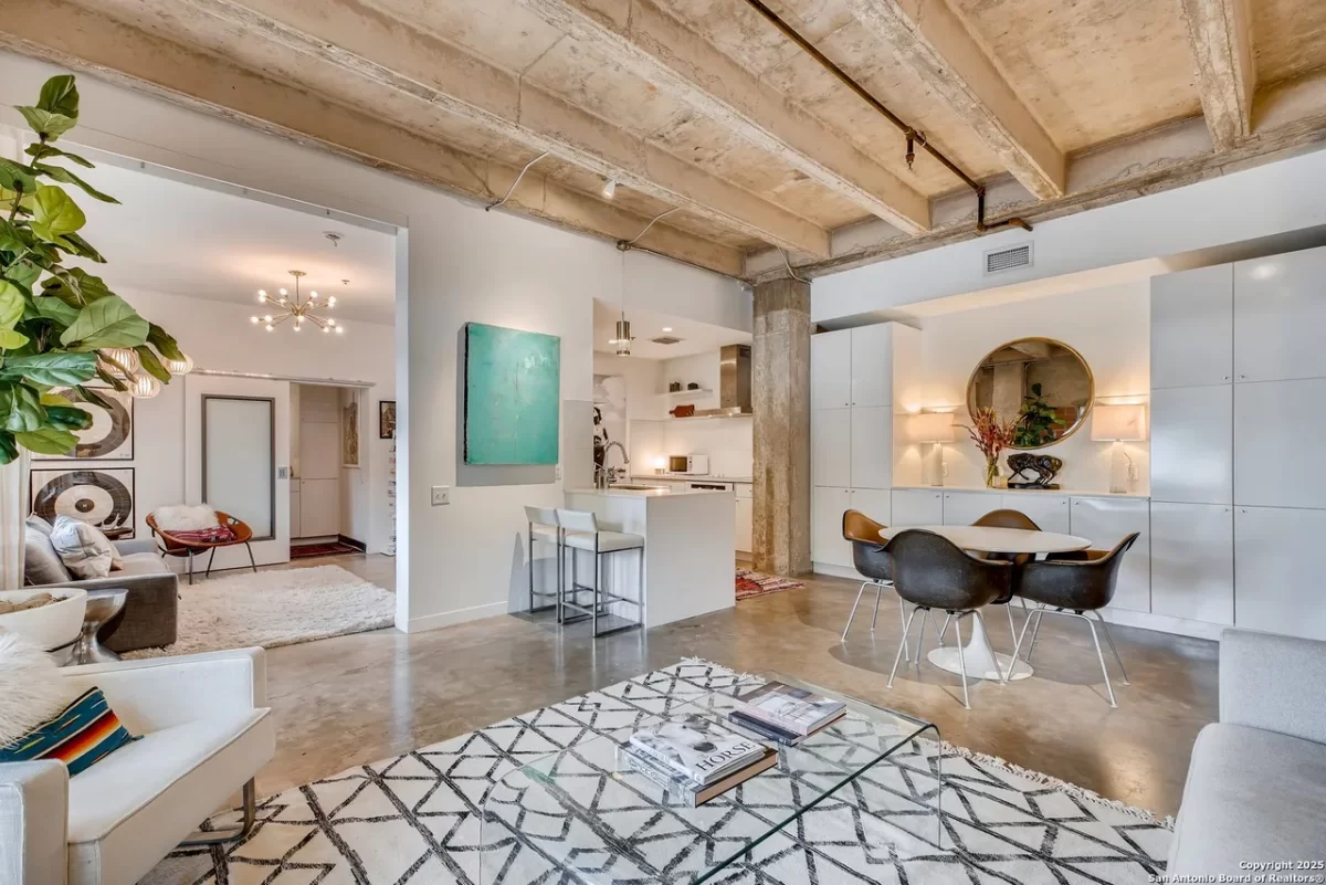 2BR Condo for Sale in San Antonio, TX