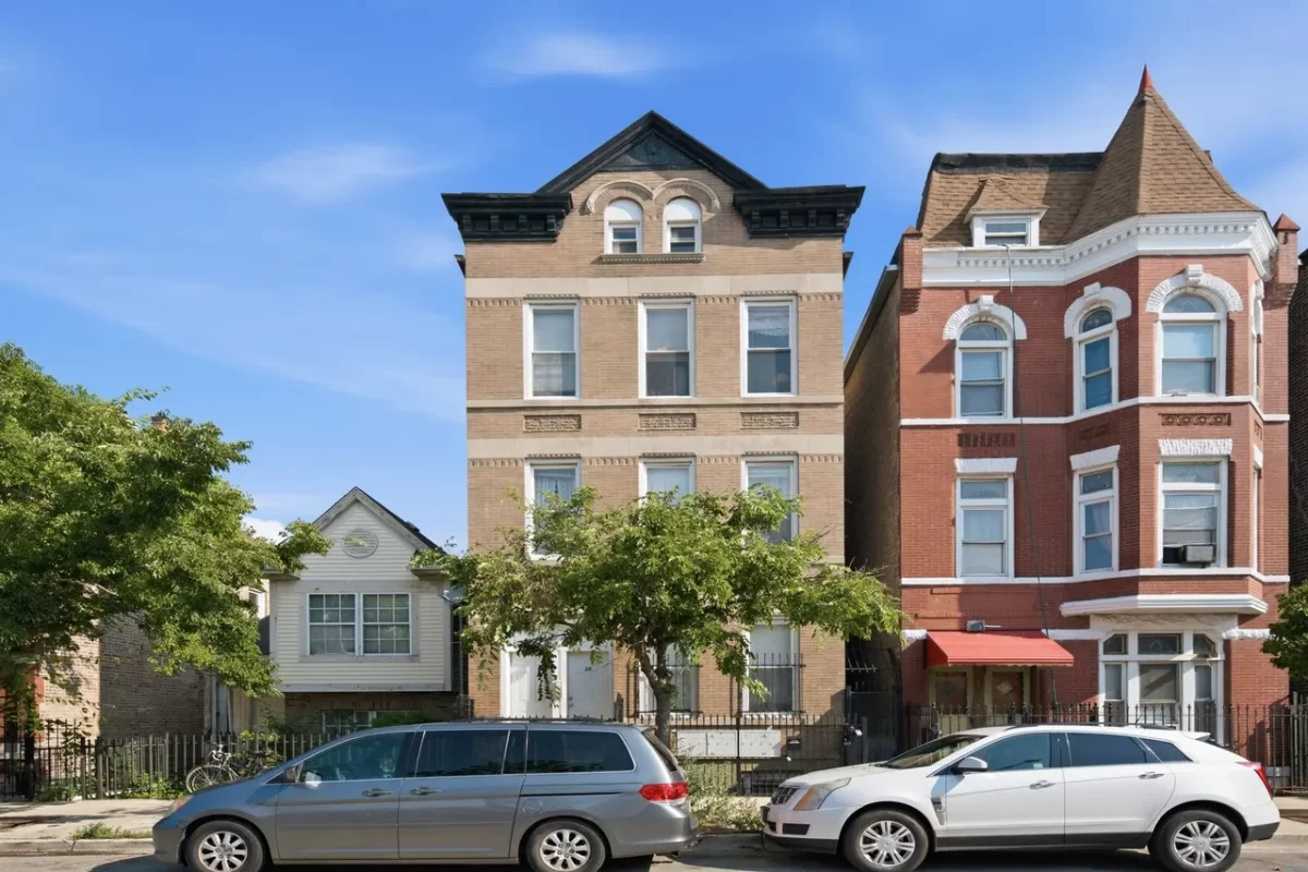 2BR Multi-Family for Sale in Chicago, IL