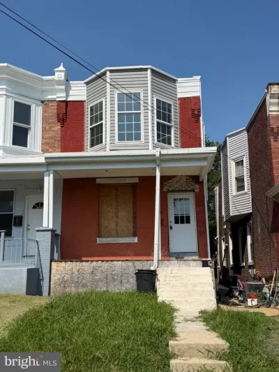 3BR Townhouse for Sale in Sharon Hill, PA