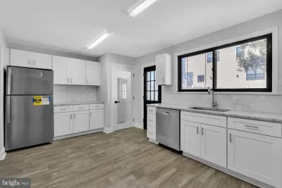 4BR Townhouse for Sale in Philadelphia, PA