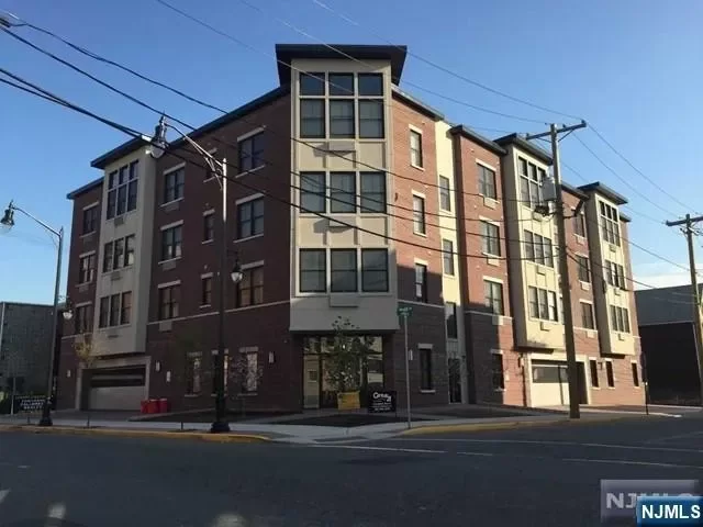 2BR Condo for Rent in Cliffside Park, NJ