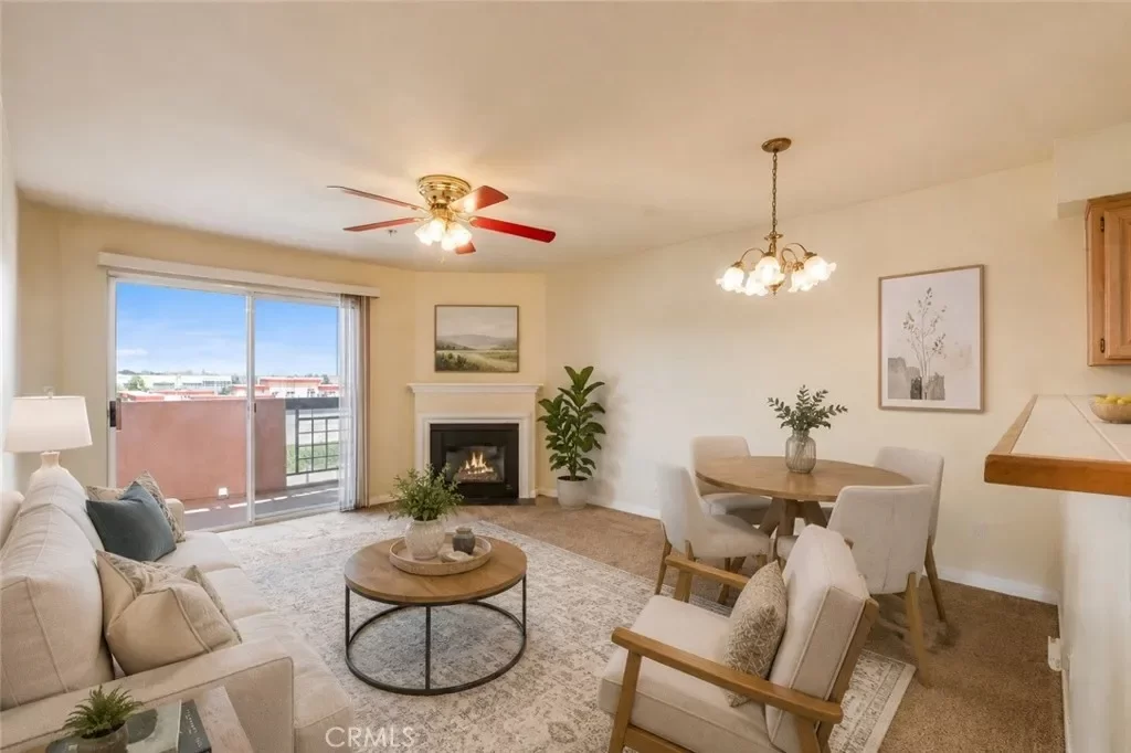 1BR Condo for Sale in Downey, CA