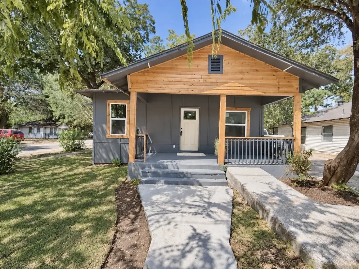 3BR House for Sale in Dallas, TX