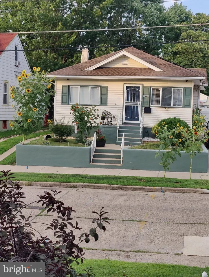 3BR House for Sale in Pennsauken, NJ