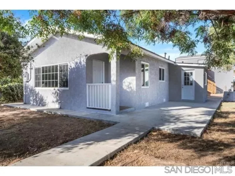 7BR Multi-Family for Sale in National City, CA