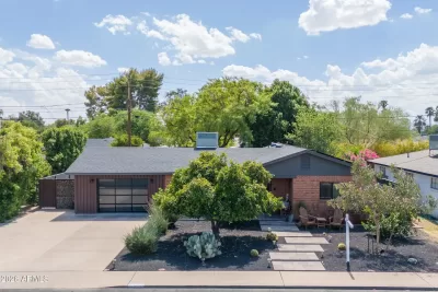 4BR House for Sale in Phoenix, AZ