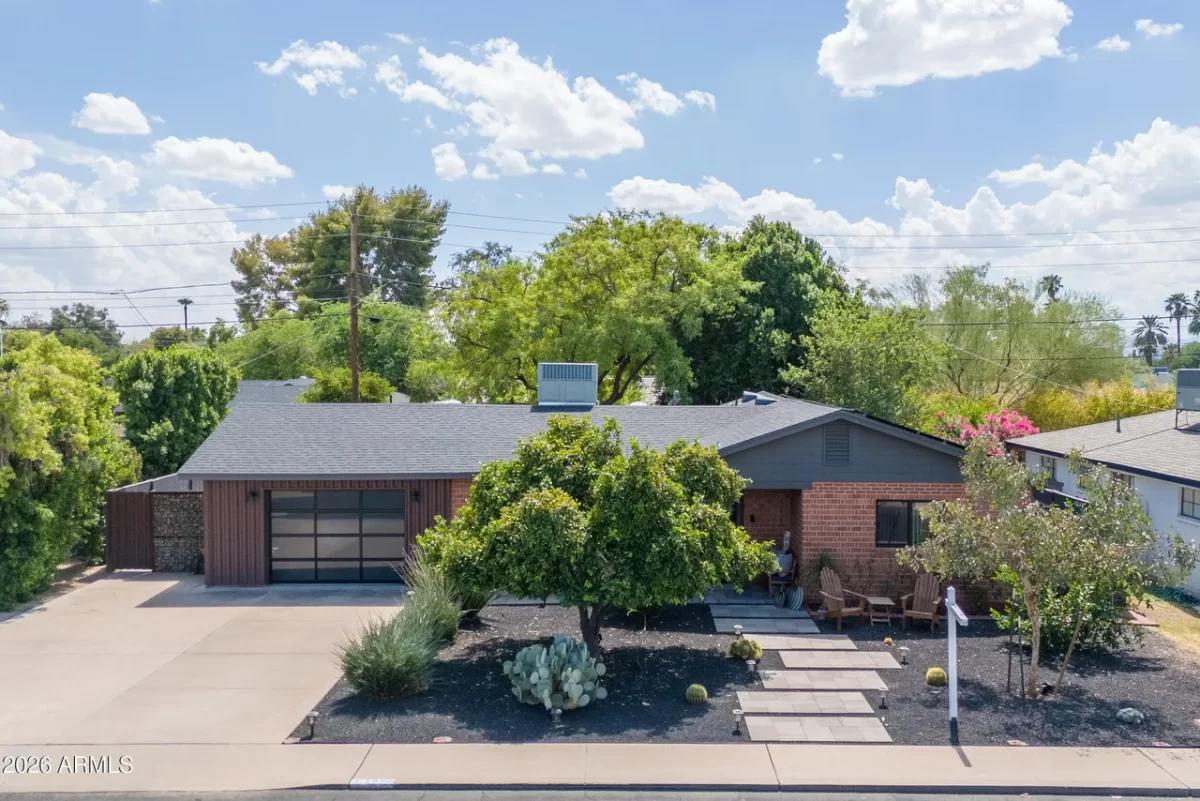 4BR House for Sale in Phoenix, AZ