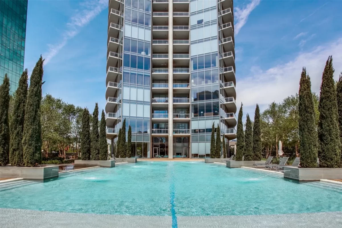 2BR Condo for Sale in Dallas, TX