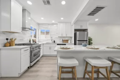 5BR House for Sale in San Diego, CA