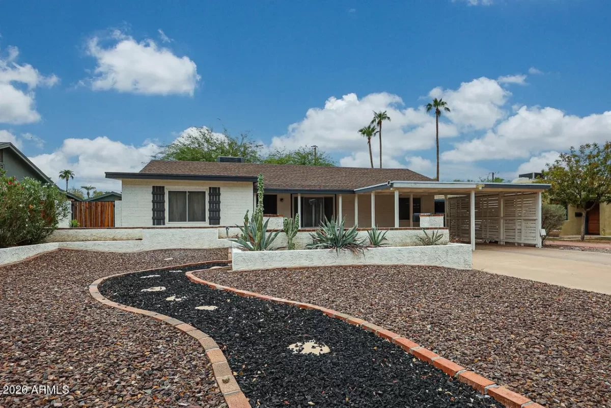 2BR House for Rent in Phoenix, AZ