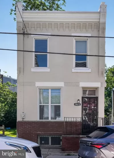 3BR House for Sale in Philadelphia, PA