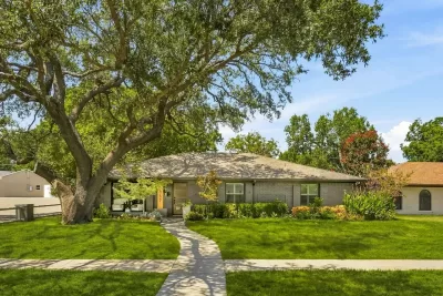 3BR House for Sale in Dallas, TX