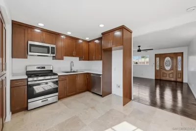 4BR House for Sale in San Diego, CA