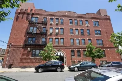 1BR Condo for Sale in Bayonne, NJ