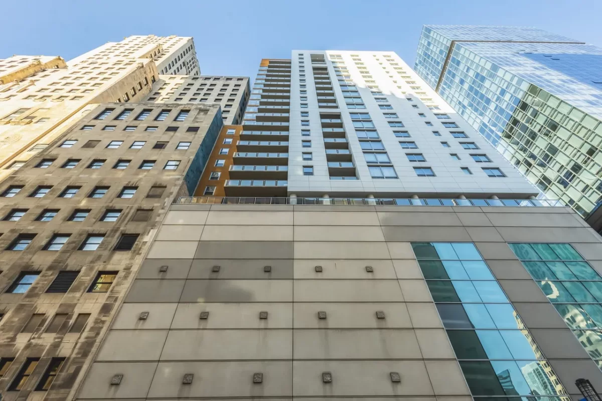 2BR Apartment for Rent in Chicago, IL