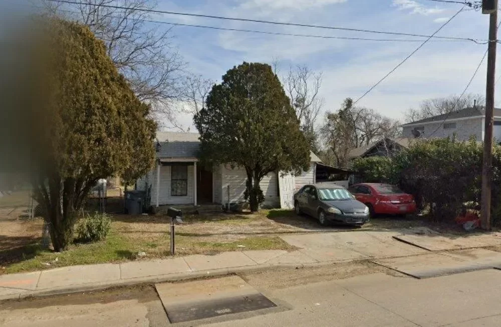2BR House for Sale in Dallas, TX