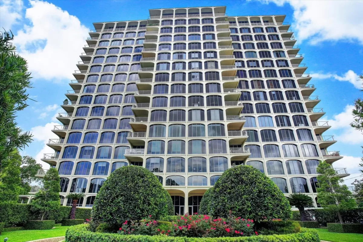 3BR Condo for Sale in Houston, TX