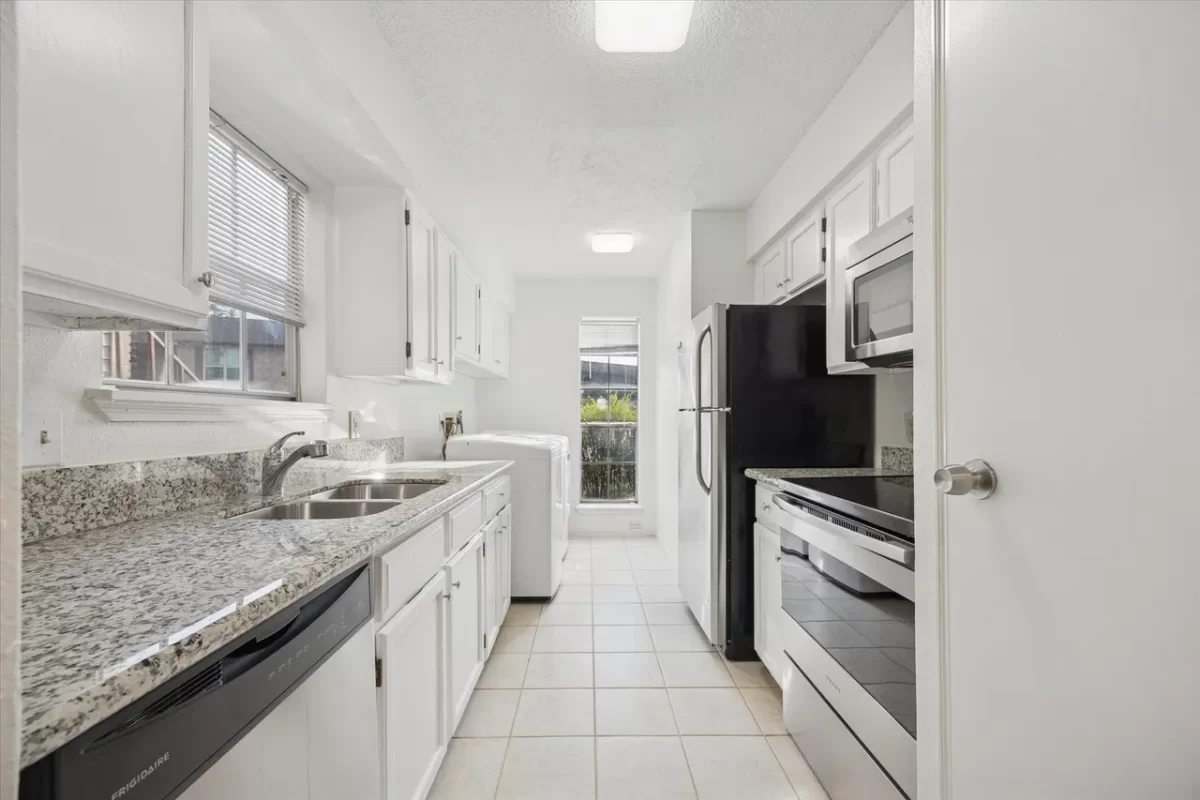 2BR Condo for Rent in Houston, TX