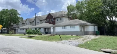 2BR House for Rent in Houston, TX
