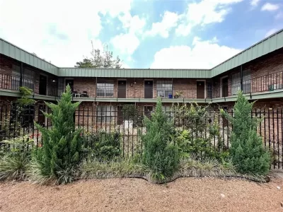 Studio Apartment for Rent in Houston, TX