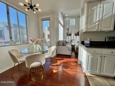 3BR Townhouse for Rent in Phoenix, AZ