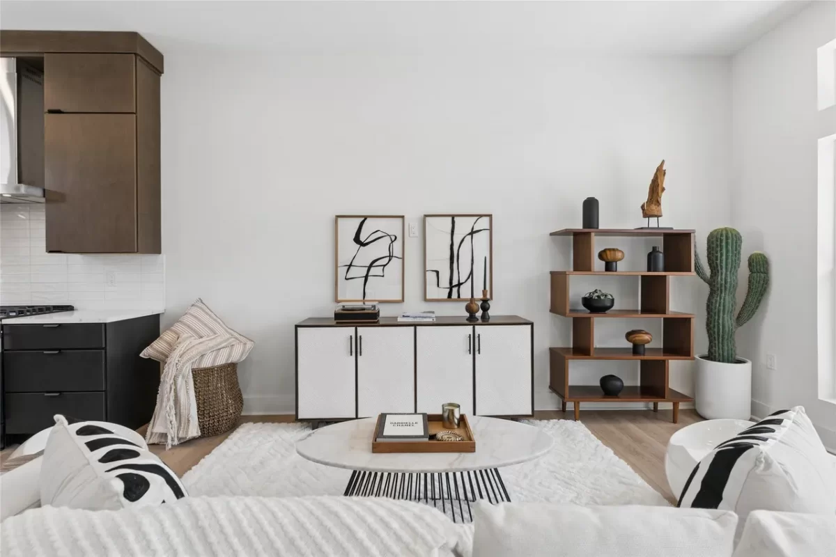 2BR House for Rent in Dallas, TX