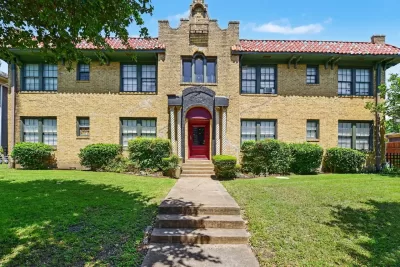 2BR Apartment for Rent in Dallas, TX