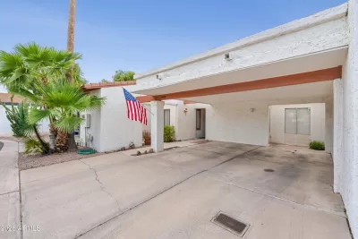 3BR Townhouse for Sale in Phoenix, AZ