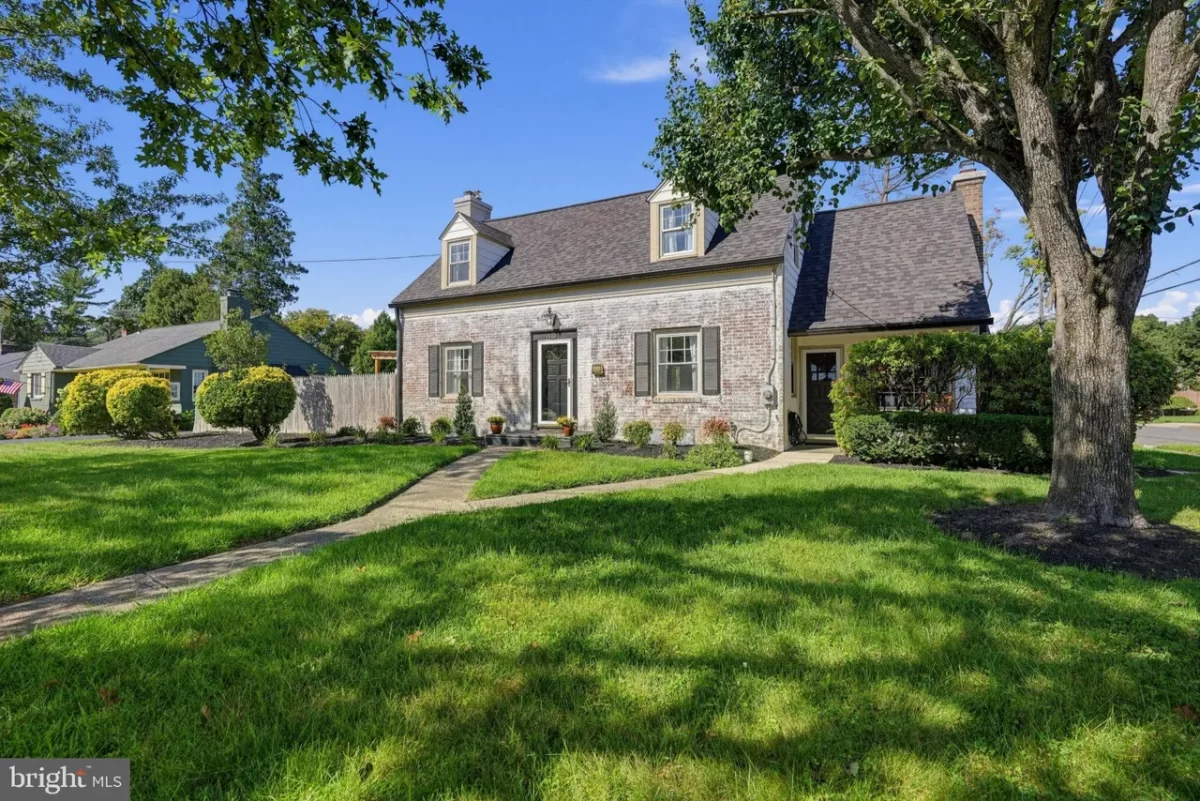 4BR House for Sale in Haddonfield, NJ