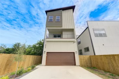 3BR House for Sale in Houston, TX