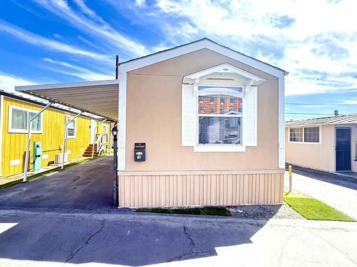 2BR Mobile Home for Sale in San Jose, CA