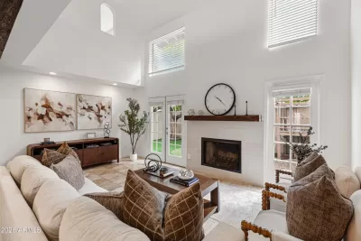 2BR Townhouse for Sale in Phoenix, AZ