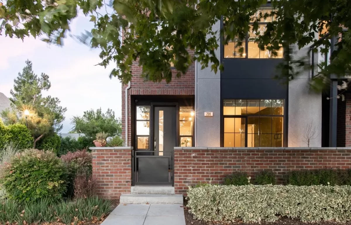 4BR Townhouse for Sale in Campbell, CA