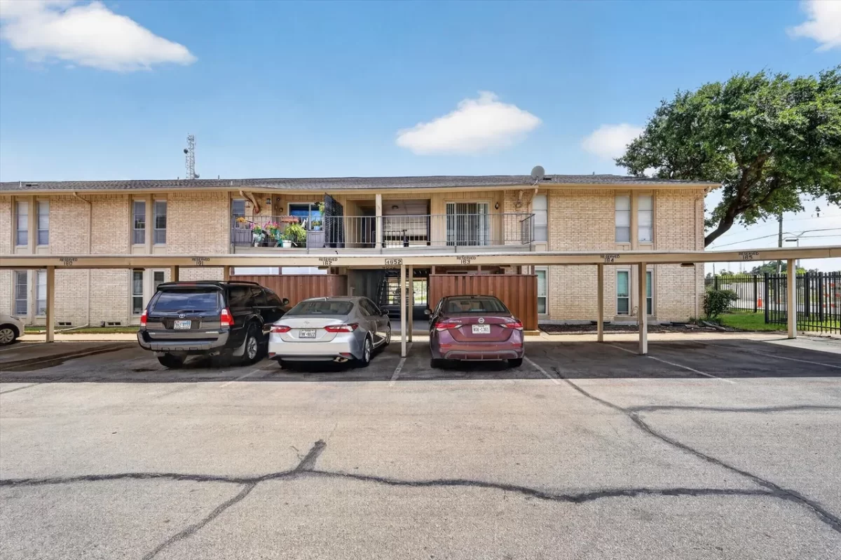 1BR Condo for Sale in Dallas, TX