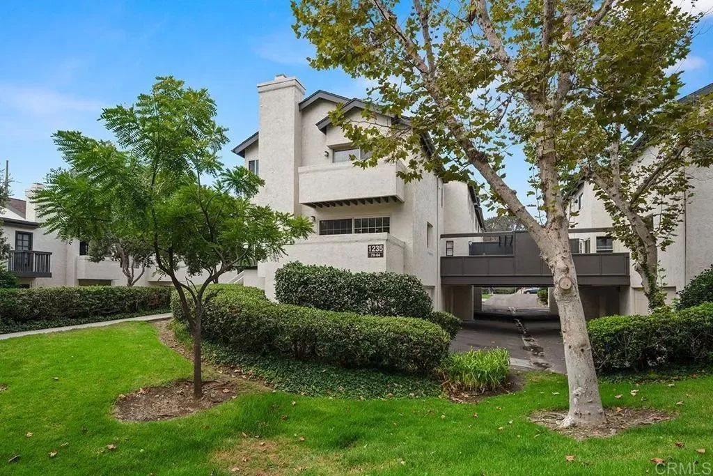 2BR Condo for Sale in San Diego, CA